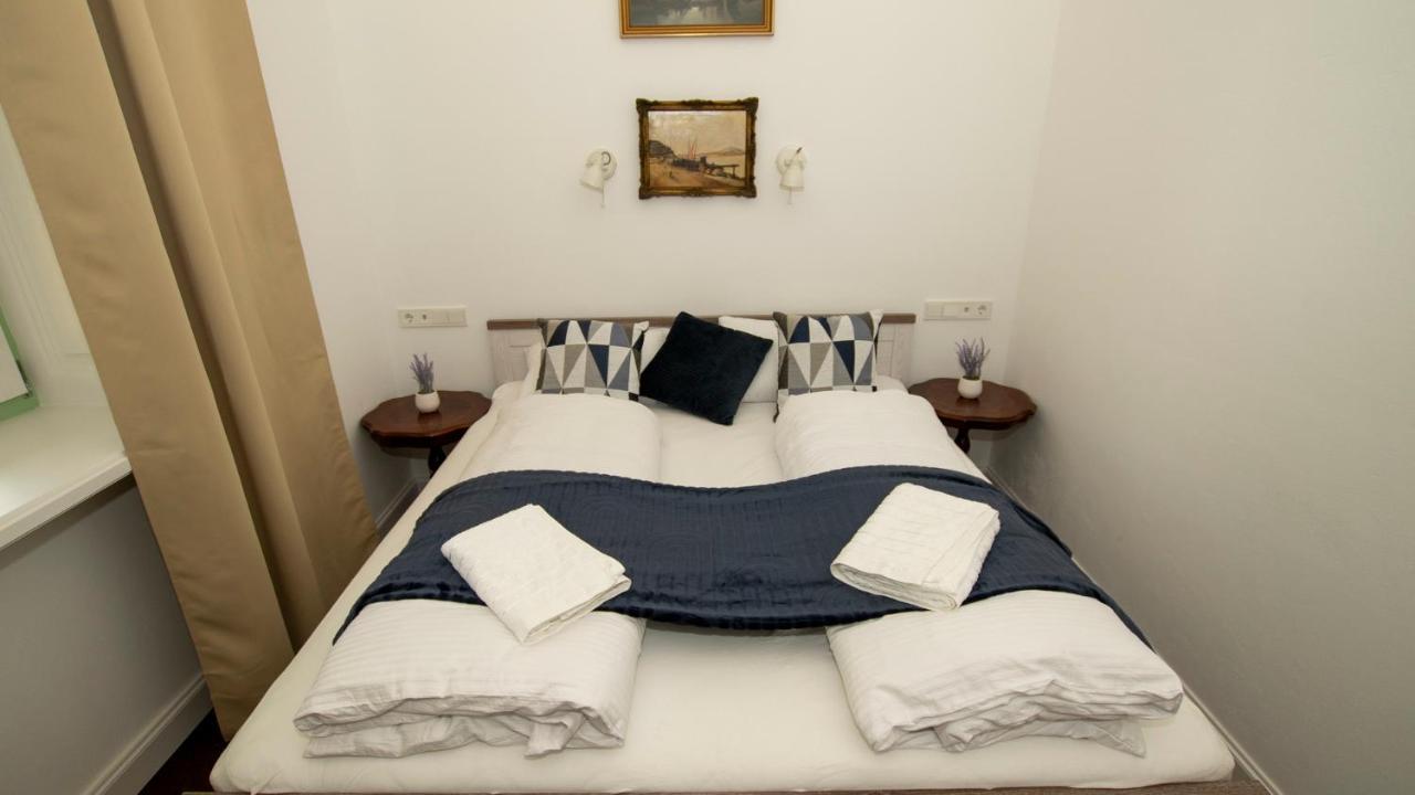 Kira Panzio Bed and Breakfast Lengyeltoti Buitenkant foto